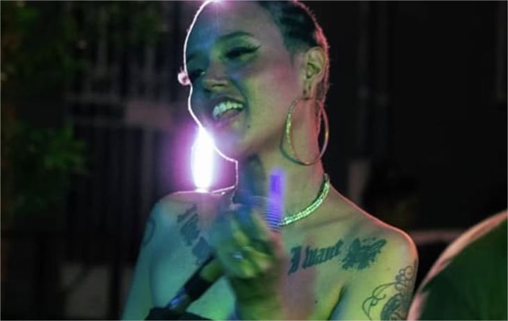 Polícia Civil faz busca por cantora desaparecida há cinco dias em Cuiabá