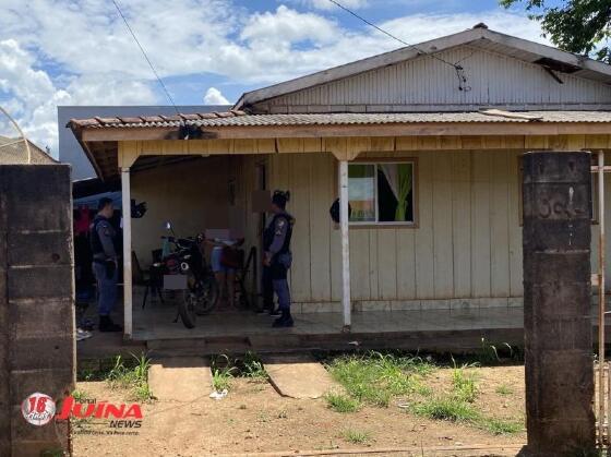 Homem é assassinado a tiros por usar o nome do Comando Vermelho