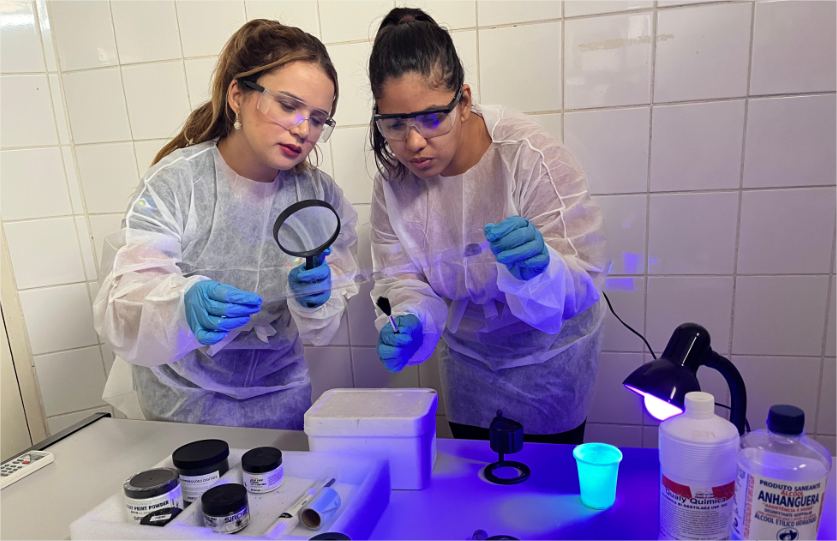 Politec identifica motorista de carreta carbonizada e três corpos encontrados enterrados em VG