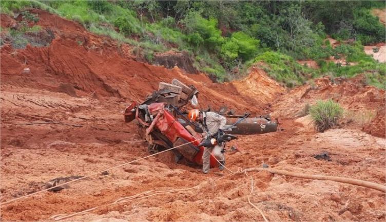 Primeira-dama de MT destaca a importância das ações sociais na posse da nova mesa diretora da ALMT