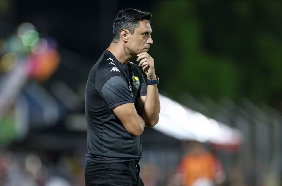 Cuiabá anuncia demissão de Bernardo Franco após eliminação da Copa do Brasil