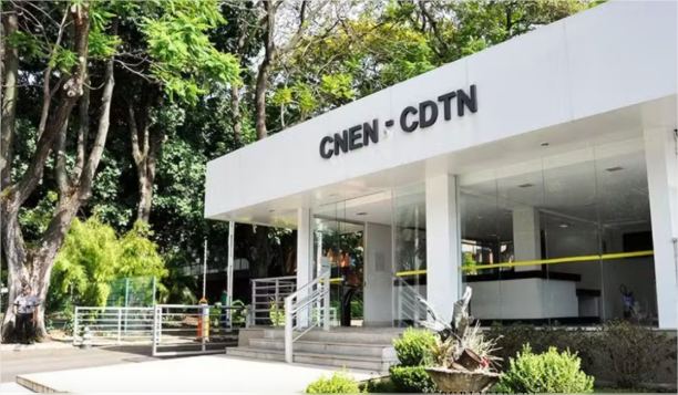 CNEN abre concurso público nacional com 150 vagas e salários de até R$ 14,7 mil