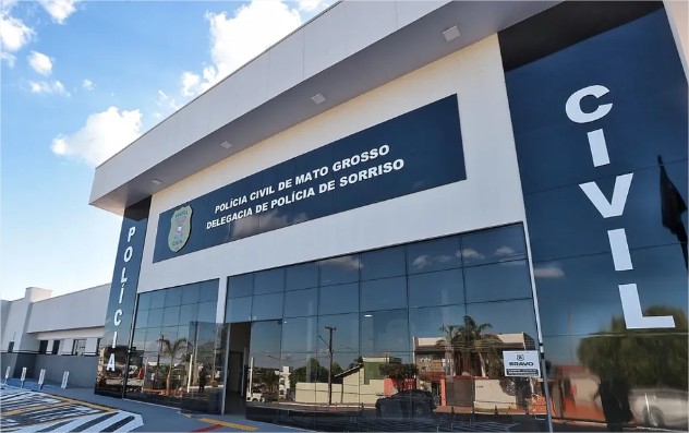 Bebê encontrado por cachorro em sacola era menina e estaria morta há 3 dias, estima delegado