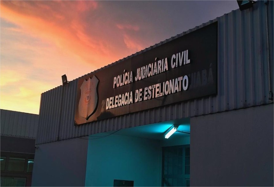 Polícia Civil prende mulher que emprestou conta para aplicar golpe em idosa