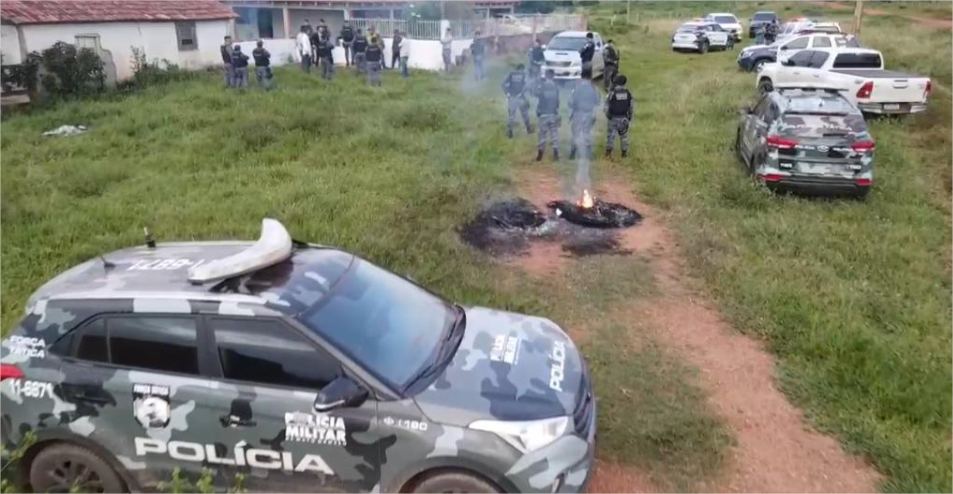 PM impede mais uma invasão de terras em MT; oito pessoas são presas