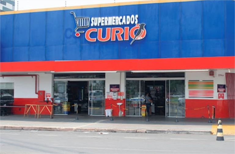 Bandidos invadem e arrombam cofre de supermercado da Capital