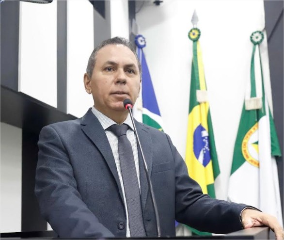 ‘Estacionamento rotativo é como o VLT que pode dar prejuízo de R$ 1 bilhão’, diz Dilemário