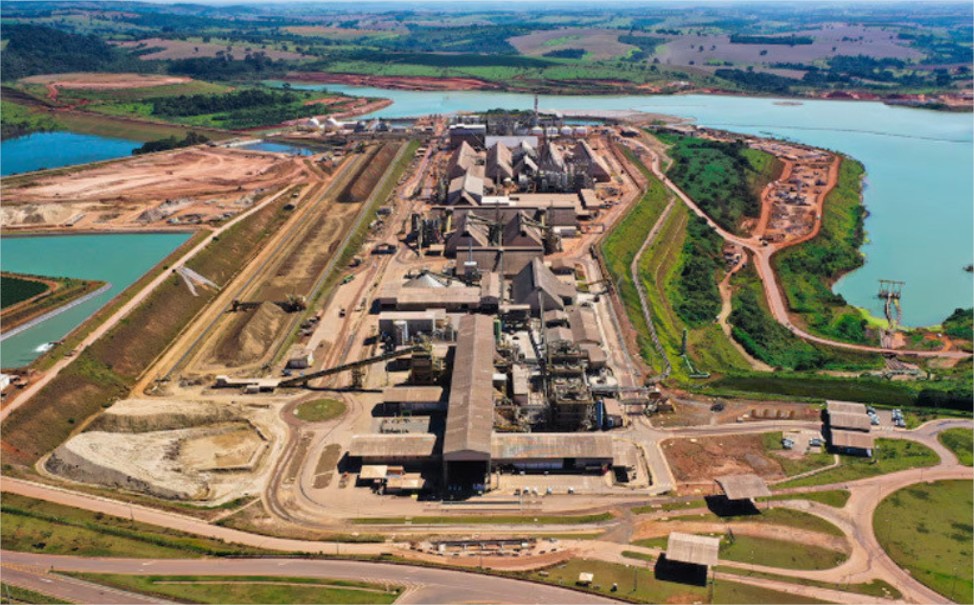 Grupo russo vai investir R$ 15 mi em fábrica de fertilizante em MT