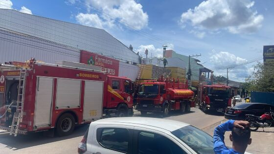 Incêndio atinge restaurante em Várzea Grande; veja vídeo