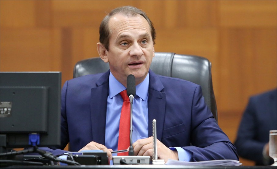 Wilson Santos critica polarização e defende o papel fiscalizador do Legislativo