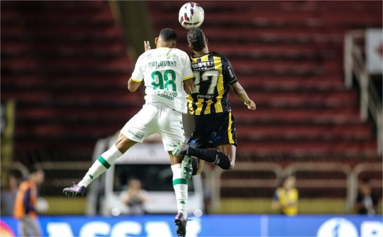 Cuiabá perde muitos gols, mas vence o Volta Redonda na estreia da Série B; veja melhores momentos