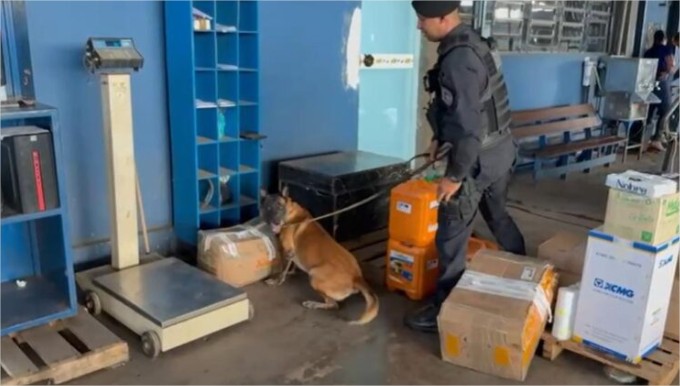Bope apreende 165 explosivos em carga de transportadora em Cuiabá