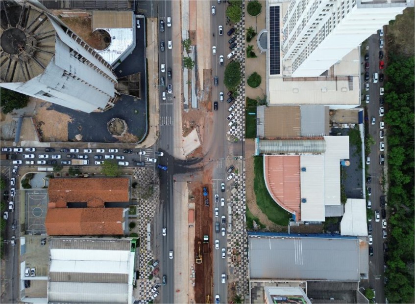 Obras do BRT seguem em andamento e trânsito em cruzamento na Avenida do CPA será liberado