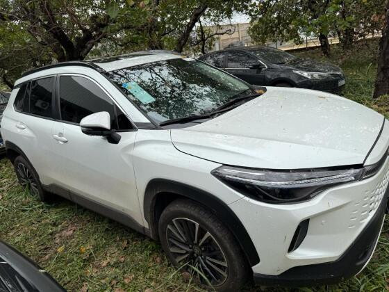 Duas jovens são presas por ajudar a dar fuga em influencer que divulgava ‘Tigrinho’