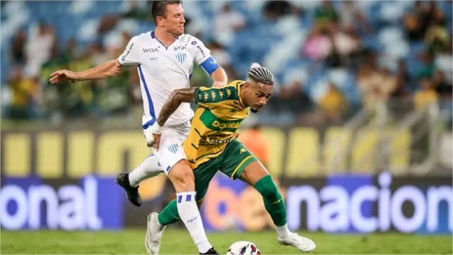 Cuiabá enfrenta a Ferroviária e tenta retornar à liderança da Série B