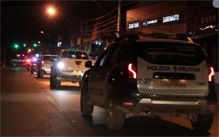 Jovem rouba moto de policial para trocar por drogas em boca de fumo