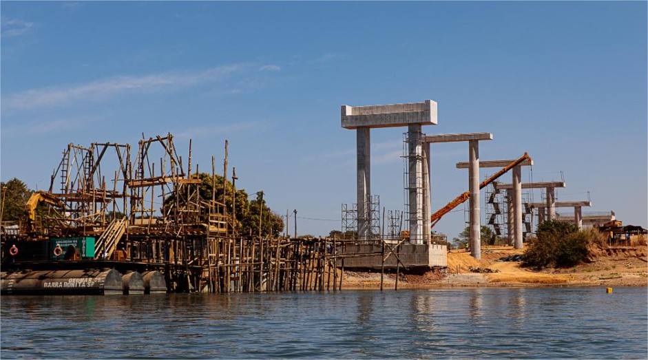 Governo de MT assina ordem de serviço para construção de ponte de 561 metros