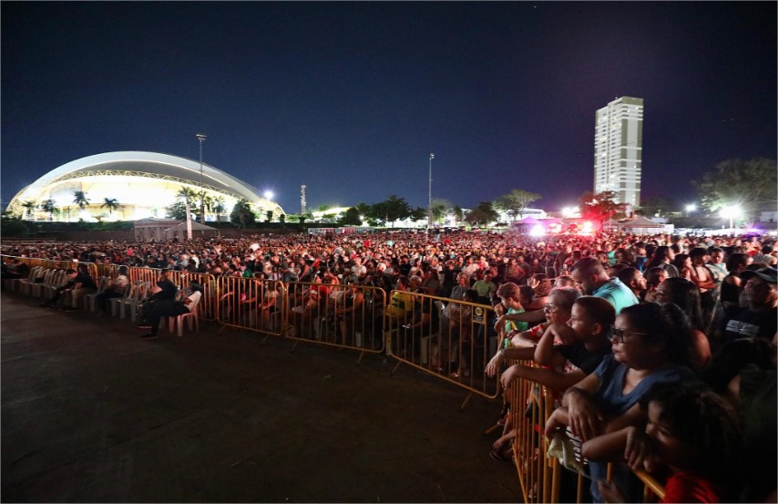 Primeira-dama de MT emociona a população com o Auto da Paixão de Cristo 2025: ‘Viver o amor de Jesus é transformador’