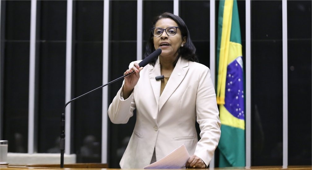 Aprovado Projeto de Lei relatado por Gisela que obriga concessionárias de energia a terem planos para ‘ondas de calor’