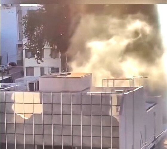 Incêndio atinge agência do Santander no centro de Cuiabá; veja vídeo