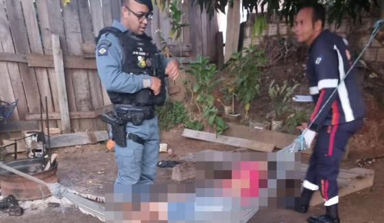 Morador de rua é assassinado ao defender mulher agredida pelo filho