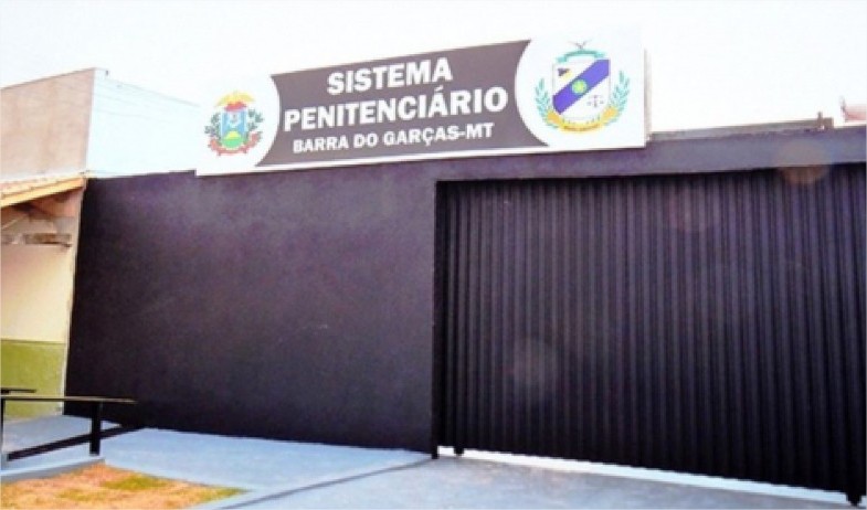 Mulheres são flagradas tentando entrar em presídio com drogas na vagina