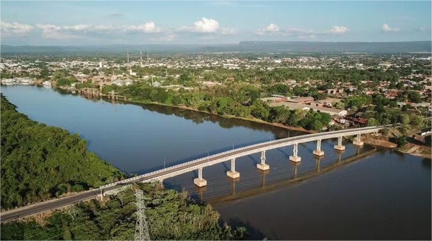 Lei que permite comércio de produtos sem impostos em Cáceres é sancionada em MT; entenda