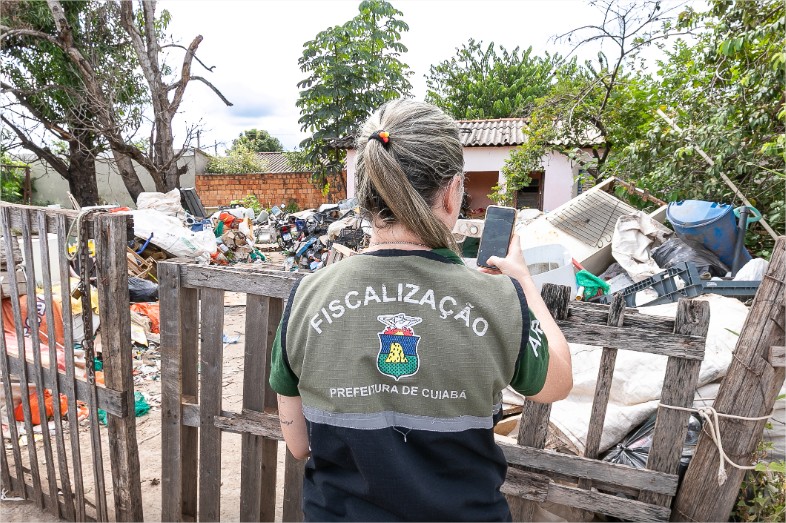Prefeitura notifica eletronicamente proprietários de terrenos sujos na capital