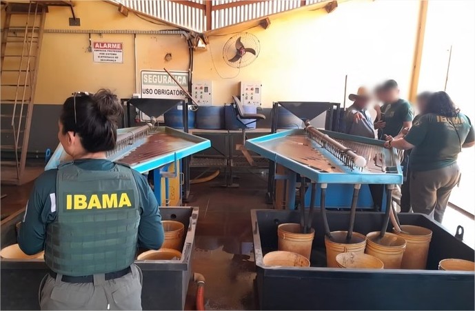 Ibama multa garimpeiros de Poconé em R$ 20 milhões por extração ilegal de ouro