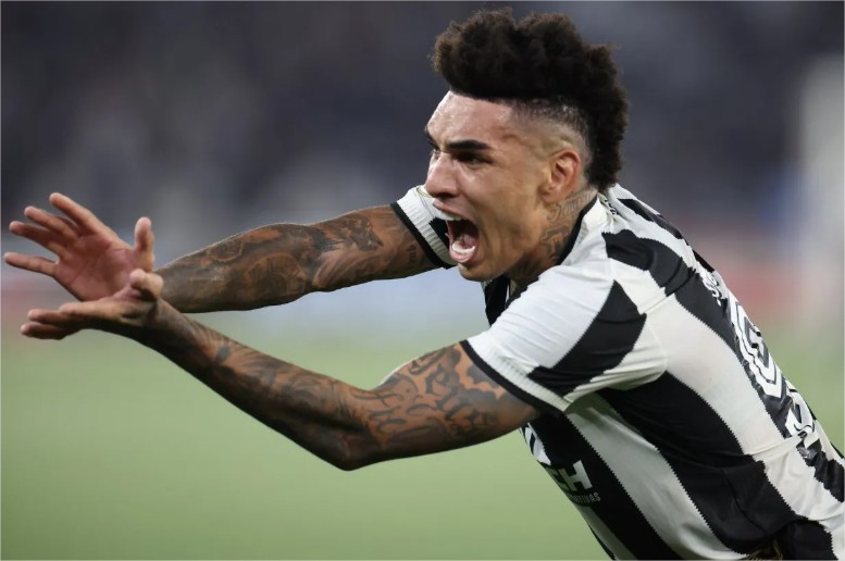 Igor Jesus manda mensagem para a família em Cuiabá após garantir vitória do Botafogo sobre o PSG