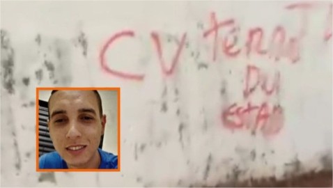 Jovem é executado em terreno baldio em frente a pichações de facção