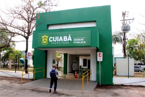 Prefeitura de Cuiabá notifica Arcanjo, ex-secretário, Intermat e outros 26 para limpar terrenos abandonados