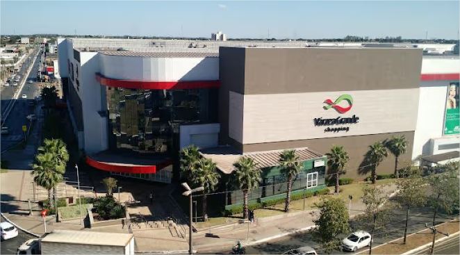 Justiça confirma despejo de loja comercial de shopping center de VG por falta de pagamento