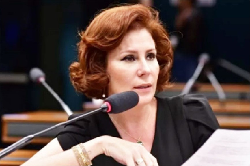 Após deixar o Brasil, Zambelli diz que nem Interpol a tira da Itália