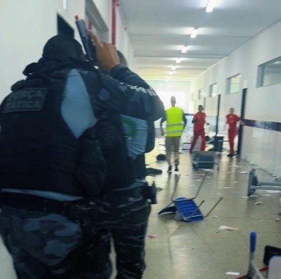 Governo de MT se pronuncia sobre simulação de ataque em escola militar; vídeo