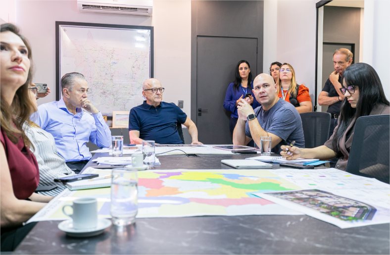 Abilio apresenta projeto do Instituto de Longa Permanência para Idosos ao Estado e TJMT