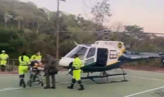 Vídeo mostra resgate aéreo de vítimas de acidente na Serra de São Vicente; assista