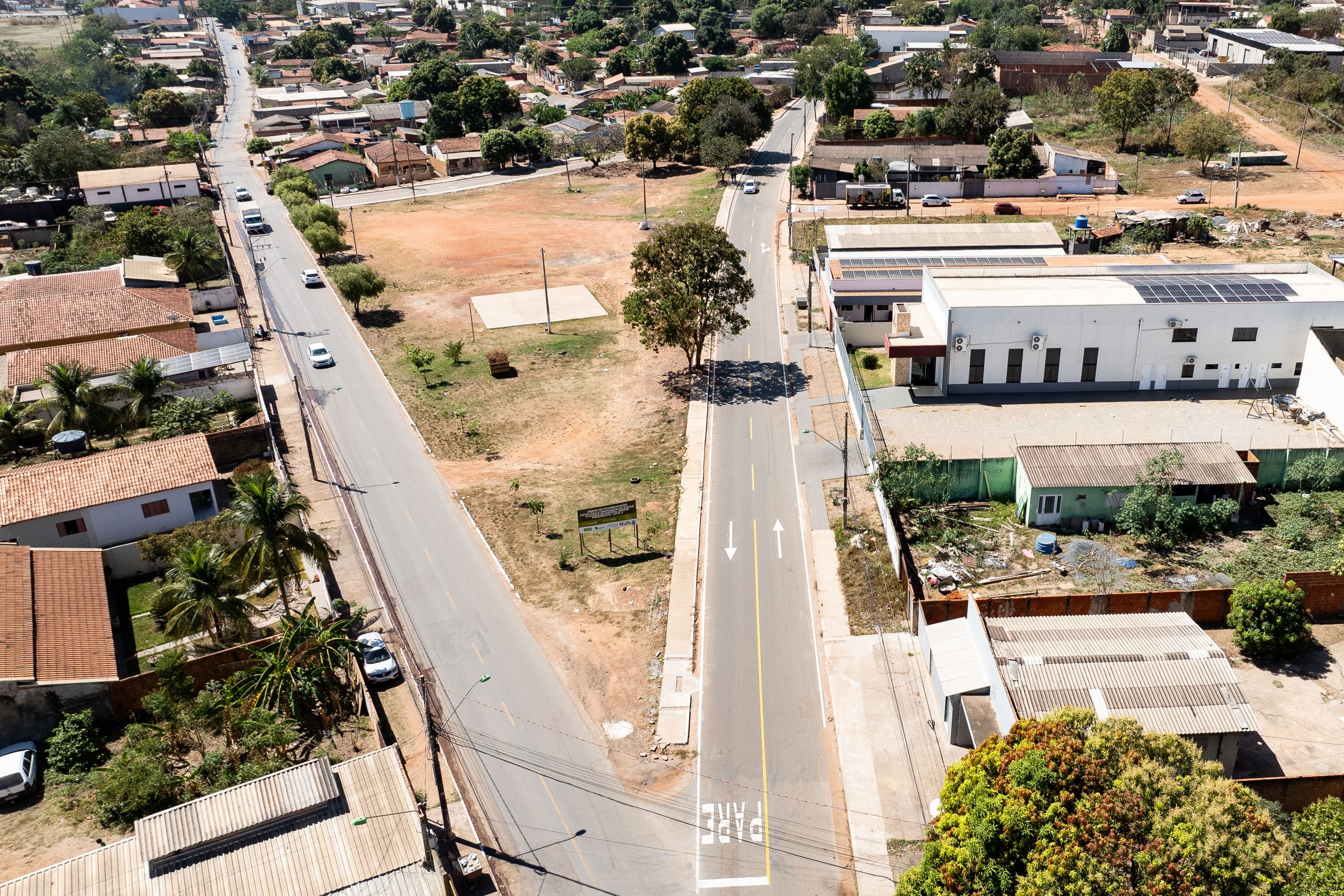 Prefeitura de Cuiabá pavimenta ruas do bairro Jardim Presidente I