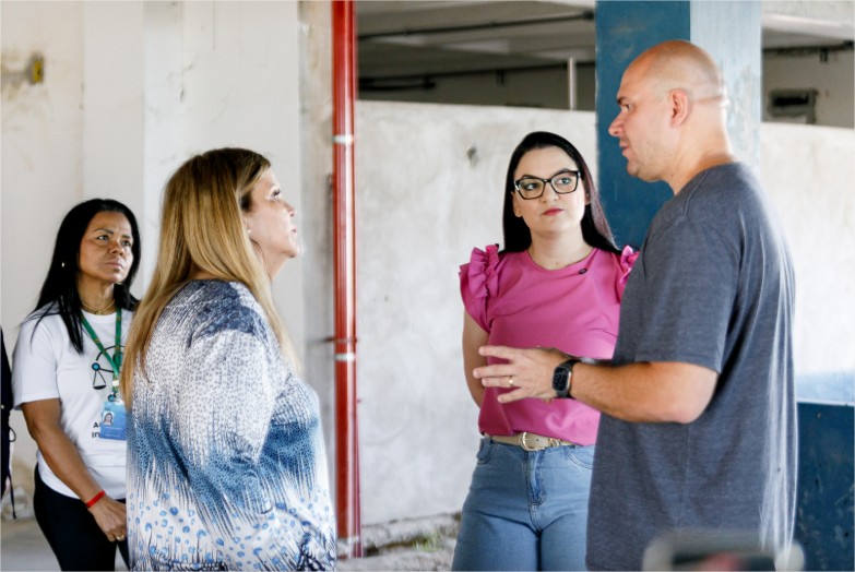 Prefeito e primeira-dama apresentam futura casa do autista de Cuiabá