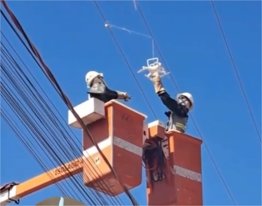 Drone com celular enrosca em fiação e é apreendido ao tentar entrar em presídio em MT; veja vídeo
