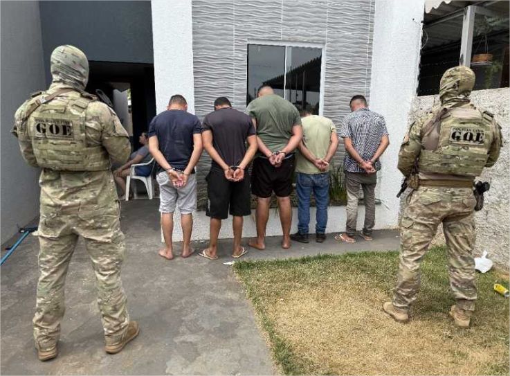 Vídeos mostram prisão de suspeitos de roubo em Brasnorte; veja