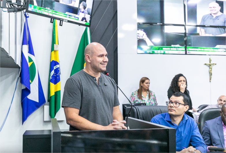 Prefeito propõe PPP para escolas sem impacto na contratação de professores