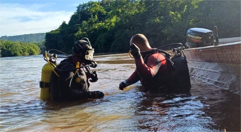 Bombeiros fazem buscas por quatro pessoas que desapareceram em rio no Mato Grosso