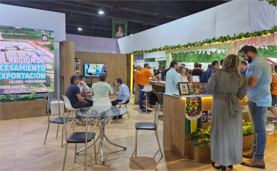 Mato Grosso fortalece negócios e parcerias durante a Expocruz 2025 na Bolívia