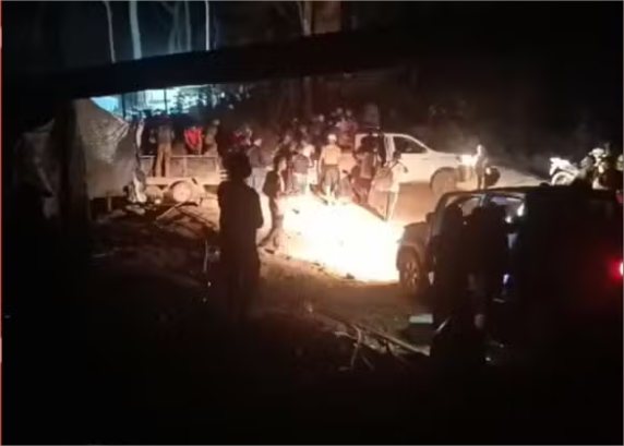 Garimpeiros ilegais fogem de terra indígena após dois dias de confronto com PF; veja vídeo