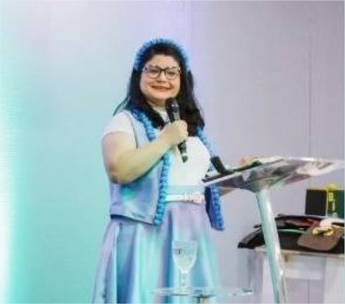 Filha de ex-deputado e pastor é condenada por furtar cheques de empresa onde trabalhava