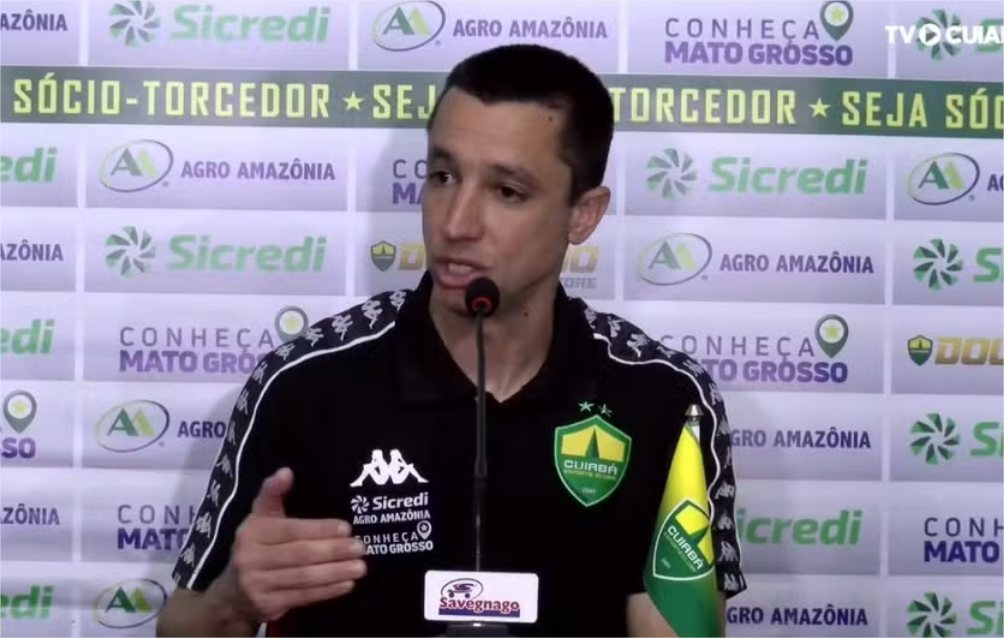 Eduardo Barros cobra mais consistência fora de casa após novo empate do Cuiabá