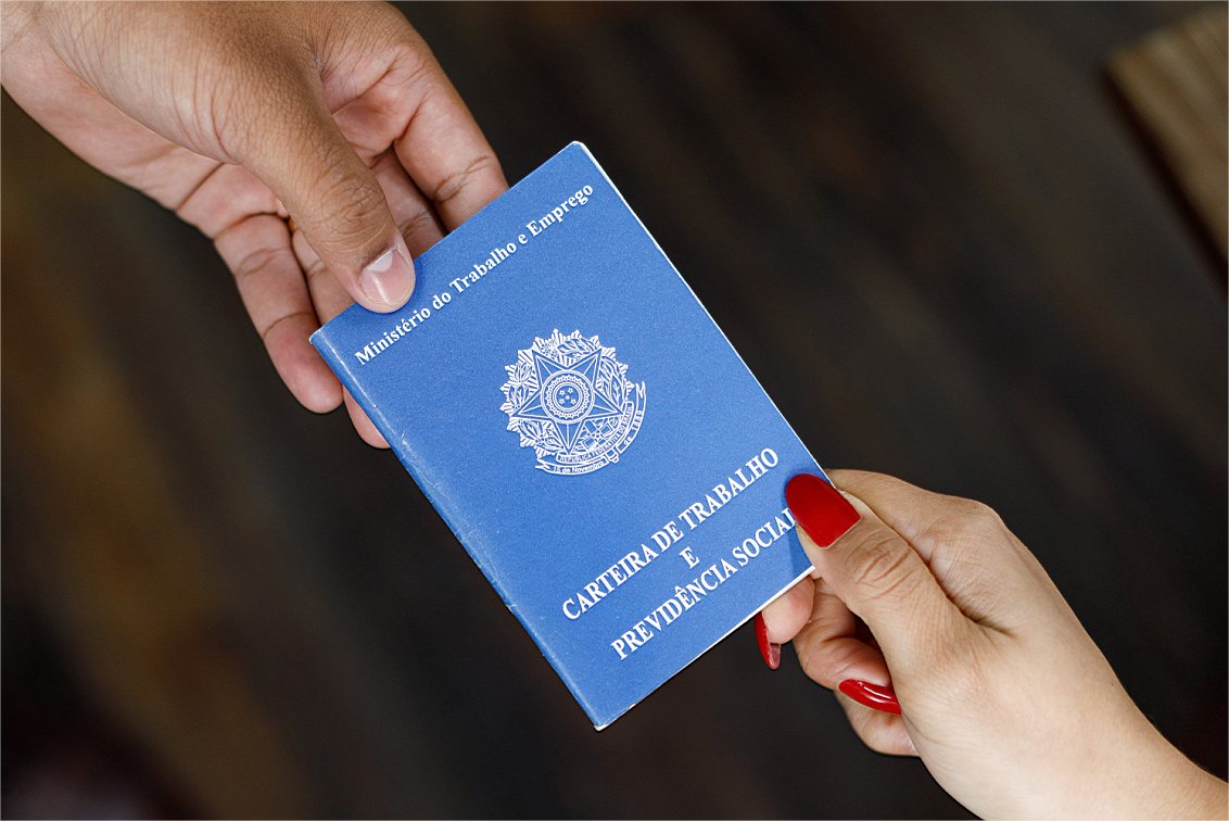 Sine Municipal oferece 904 vagas, 38 delas para operador de caixa sem experiência