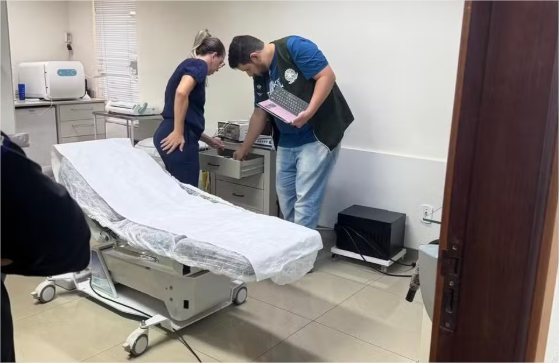 Farmacêutico é preso suspeito de fazer lipoaspiração em clínica odontológica em MT