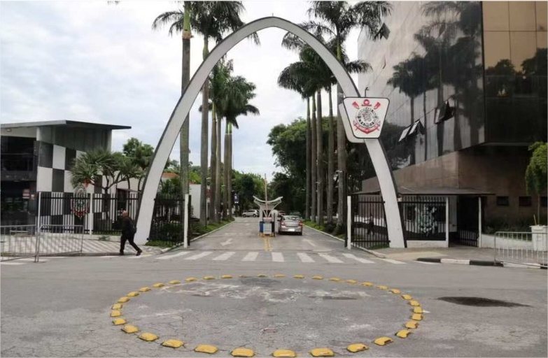 Corinthians sofre transfer ban por não pagar dívida ao Cuiabá